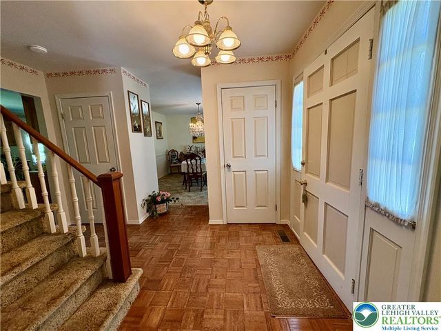 5705 Bel Air Drive, Upper Saucon Twp, PA 18036