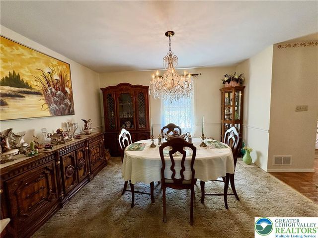5705 Bel Air Drive, Upper Saucon Twp, PA 18036