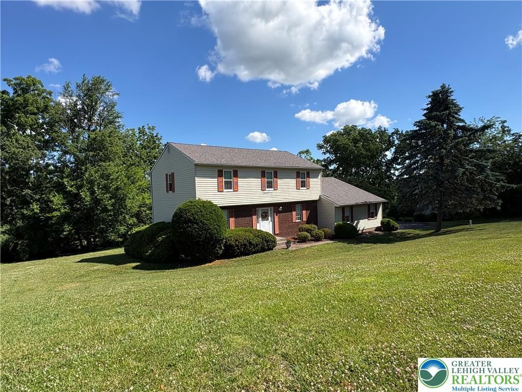5705 Bel Air Drive, Upper Saucon Twp, PA 18036