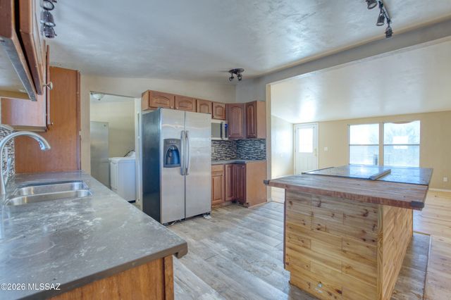 4410 N Parrot Lane, Marana, AZ 85653