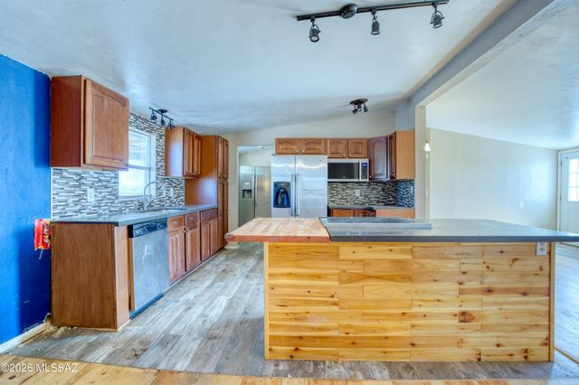 4410 N Parrot Lane, Marana, AZ 85653