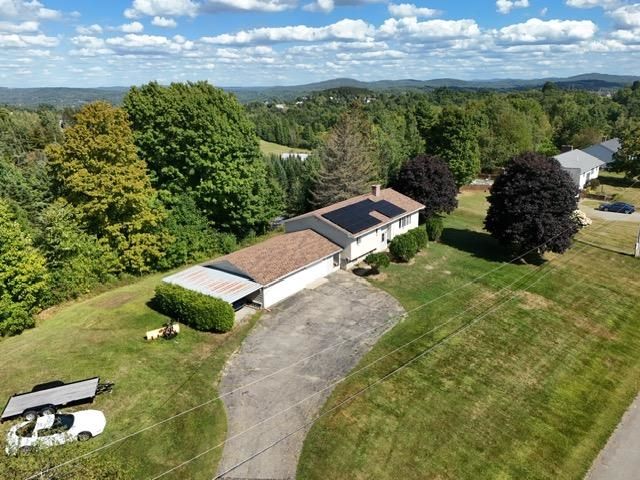 252 Mountain View Drive, Newport City, VT 05855