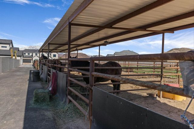 646 E PINE ST, Washington, UT 84780