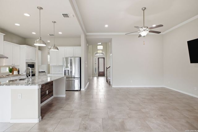 2107 Cullum Park, San Antonio, TX 78253