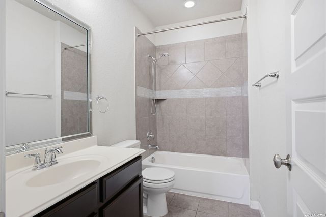 2107 Cullum Park, San Antonio, TX 78253