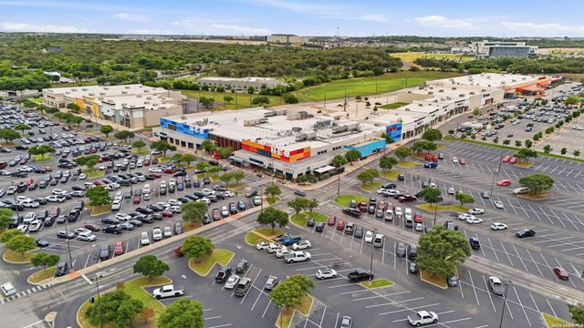 2107 Cullum Park, San Antonio, TX 78253