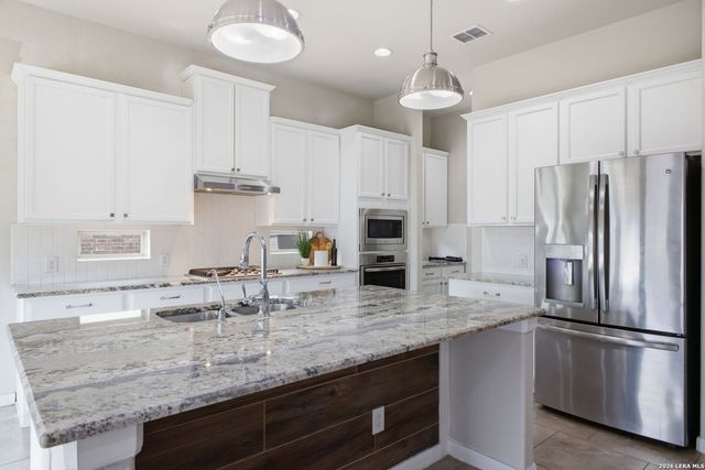 2107 Cullum Park, San Antonio, TX 78253