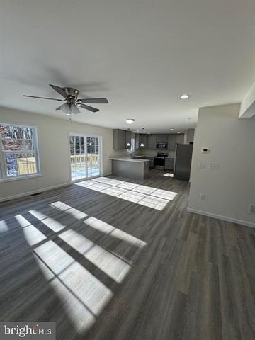 144 PRATTS BRANCH RD, Felton, DE 19943