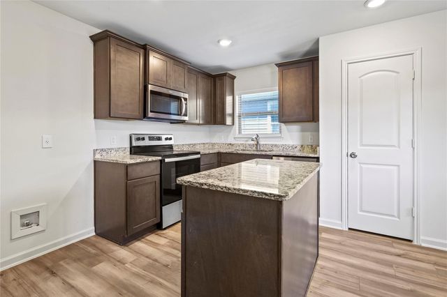 8204 Buck Mountain Pass, Fort Worth, TX 76179