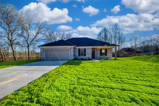 107 STONE BROOK CV, Ripley, TN 38063