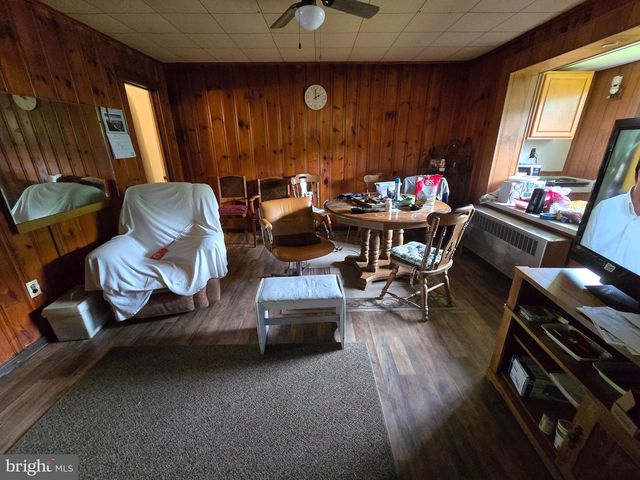 11903 BEDFORD RD NE, Cumberland, MD 21502