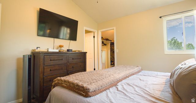 823 E CREEKSIDE DR, Layton, UT 84041