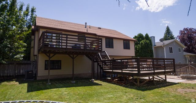 823 E CREEKSIDE DR, Layton, UT 84041