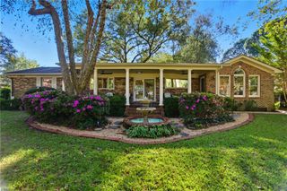 3004 Hampden LN, Virginia Beach, VA 23452