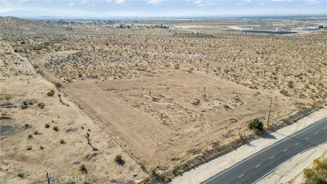 121 E Avenue East, Pearblossom, CA 93553