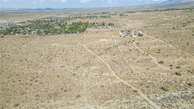 121 E Avenue East, Pearblossom, CA 93553