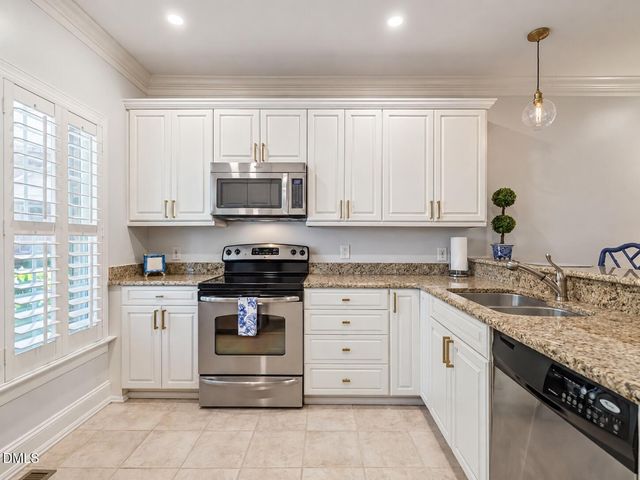 1406 Governors Court, Raleigh, NC 27604
