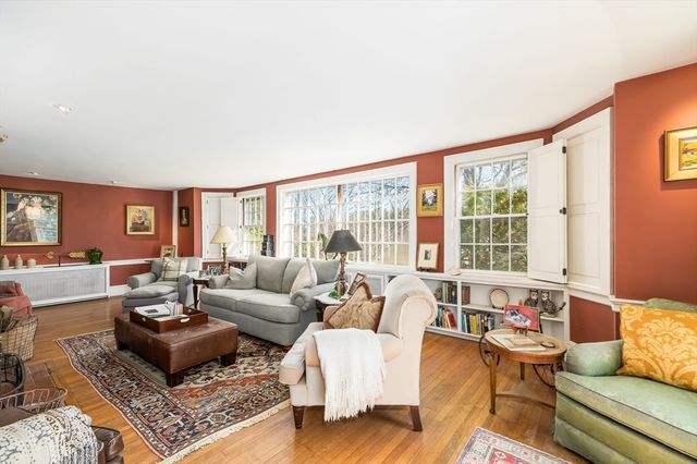 6 Northgate Road, Ipswich, MA 01938