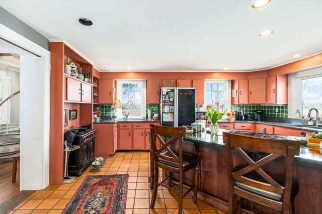 6 Northgate Road, Ipswich, MA 01938