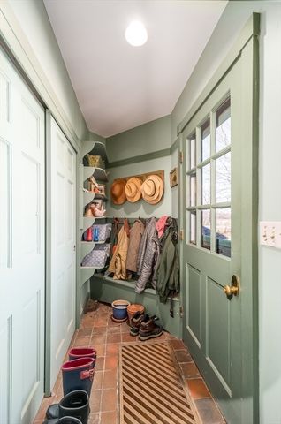 6 Northgate Road, Ipswich, MA 01938
