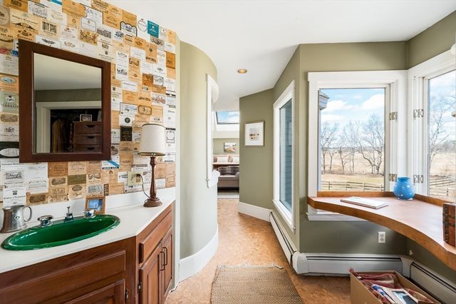 6 Northgate Road, Ipswich, MA 01938