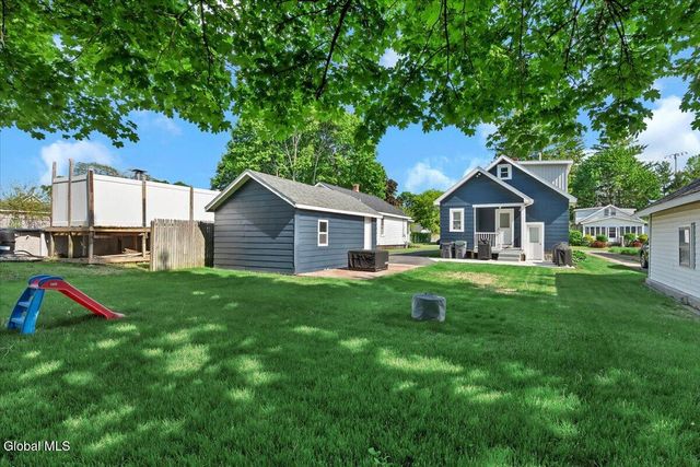 639 Poutre Avenue, Rotterdam, NY 12306