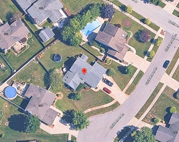 1960 Christenson Lane, Schererville, IN 46375