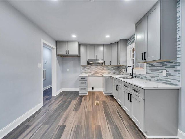 718 Perdue ST, Martinsville, VA 24112