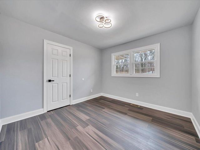 718 Perdue ST, Martinsville, VA 24112