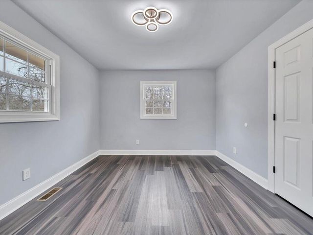 718 Perdue ST, Martinsville, VA 24112