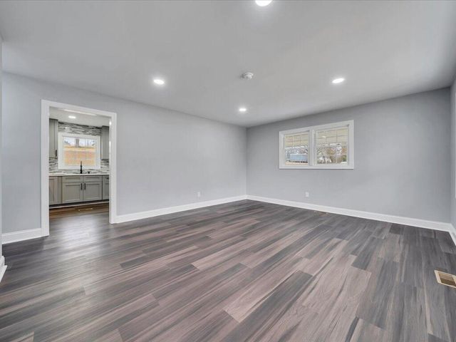 718 Perdue ST, Martinsville, VA 24112