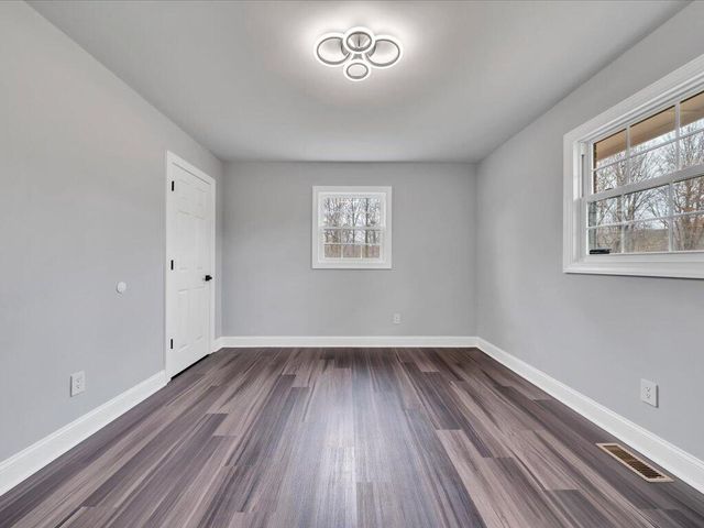 718 Perdue ST, Martinsville, VA 24112