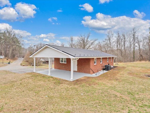 718 Perdue ST, Martinsville, VA 24112