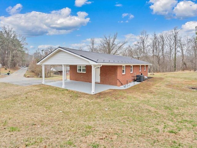 718 Perdue ST, Martinsville, VA 24112