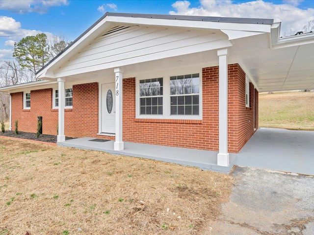 718 Perdue ST, Martinsville, VA 24112