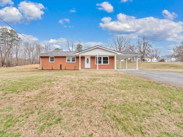 718 Perdue ST, Martinsville, VA 24112