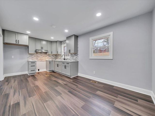 718 Perdue ST, Martinsville, VA 24112