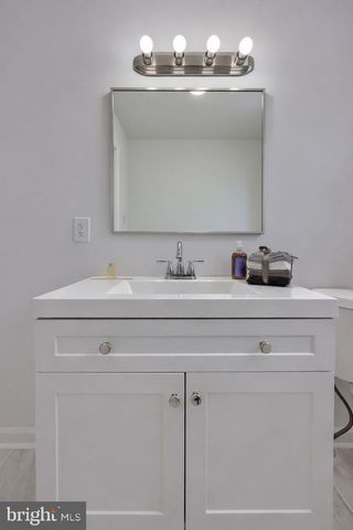 2850 MAYFIELD DR, Dover, PA 17315