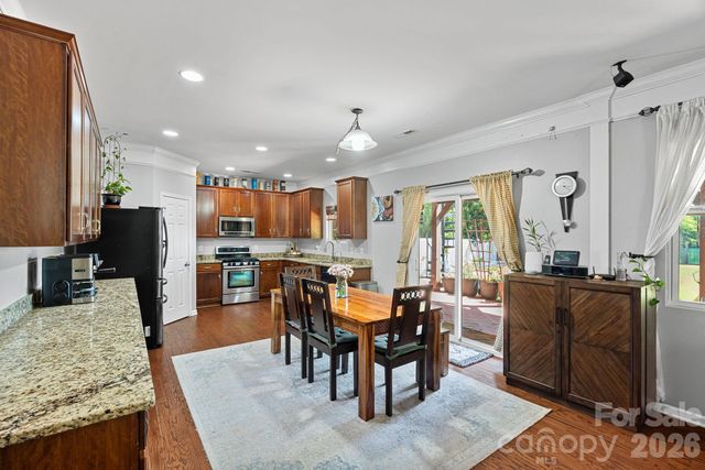 8220 Ruby Valley Road, Charlotte, NC 28277