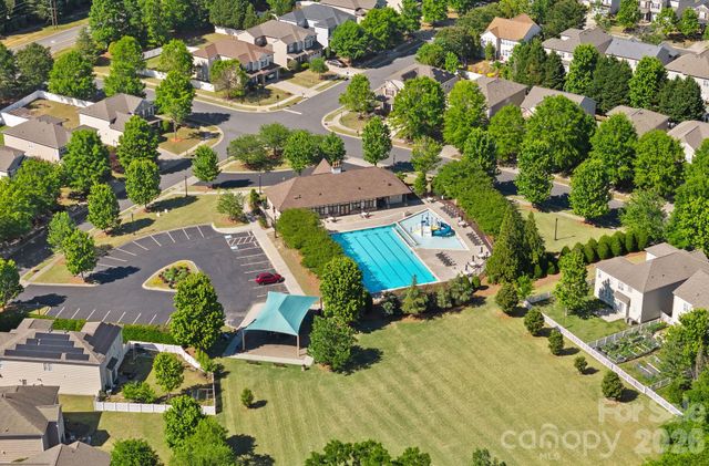 8220 Ruby Valley Road, Charlotte, NC 28277