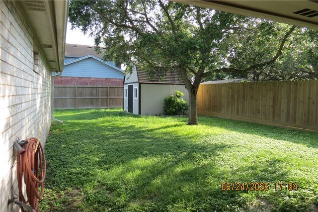 6149 Jessica Dr, Corpus Christi, TX 78414