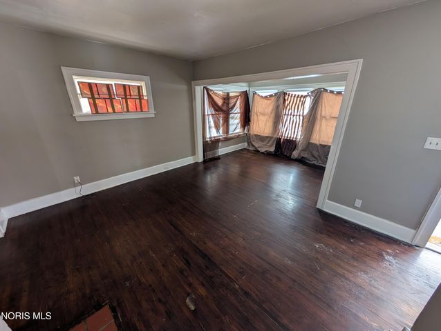 3712 Willys Parkway, Toledo, OH 43612