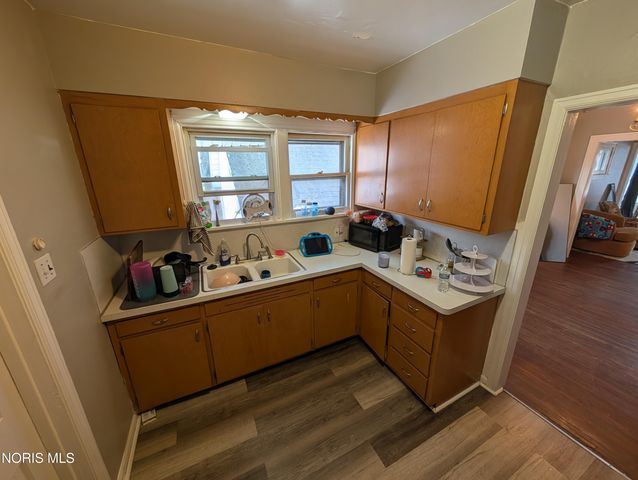 3712 Willys Parkway, Toledo, OH 43612