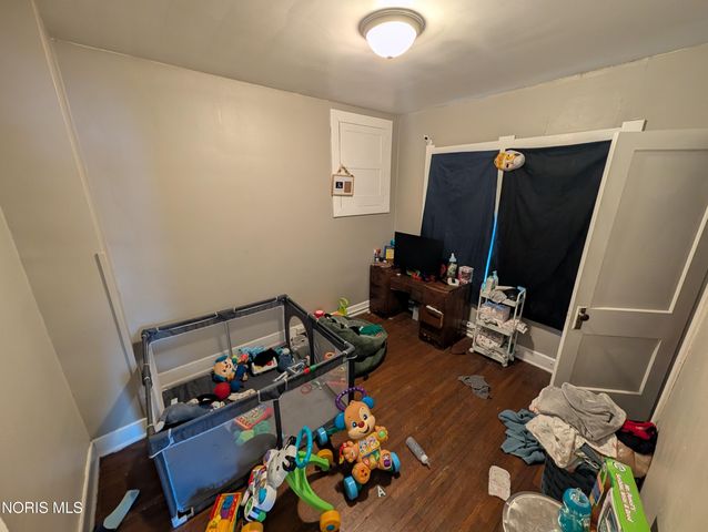 3712 Willys Parkway, Toledo, OH 43612