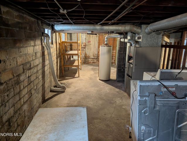 3712 Willys Parkway, Toledo, OH 43612