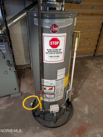 3712 Willys Parkway, Toledo, OH 43612