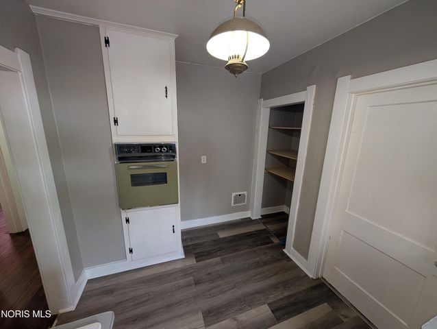 3712 Willys Parkway, Toledo, OH 43612