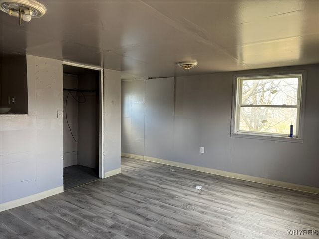 218 French Street, Buffalo, NY 14211