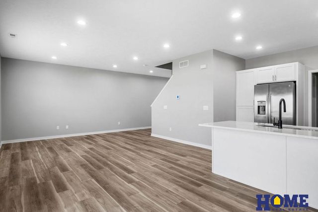 1601 NW 51st Street, Lincoln, NE 68528
