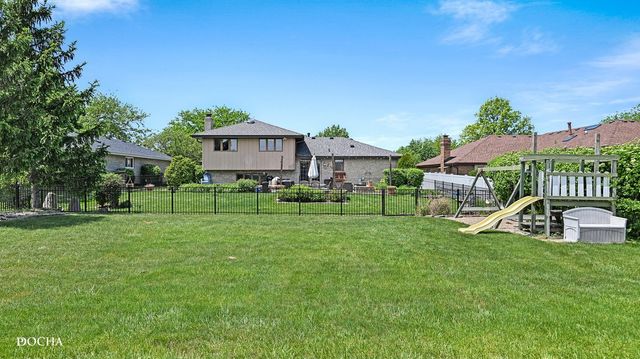 16149 Eagle Ridge Drive, Tinley Park, IL 60477
